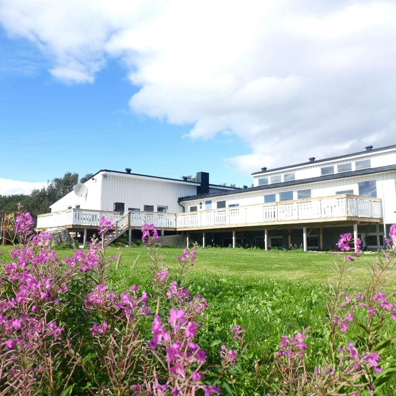 Varangertunet Arctic Resort Jakobselv Екстер'єр фото