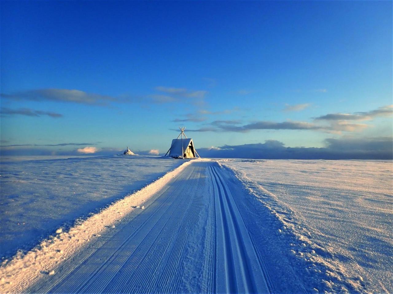 Varangertunet Arctic Resort Jakobselv Екстер'єр фото